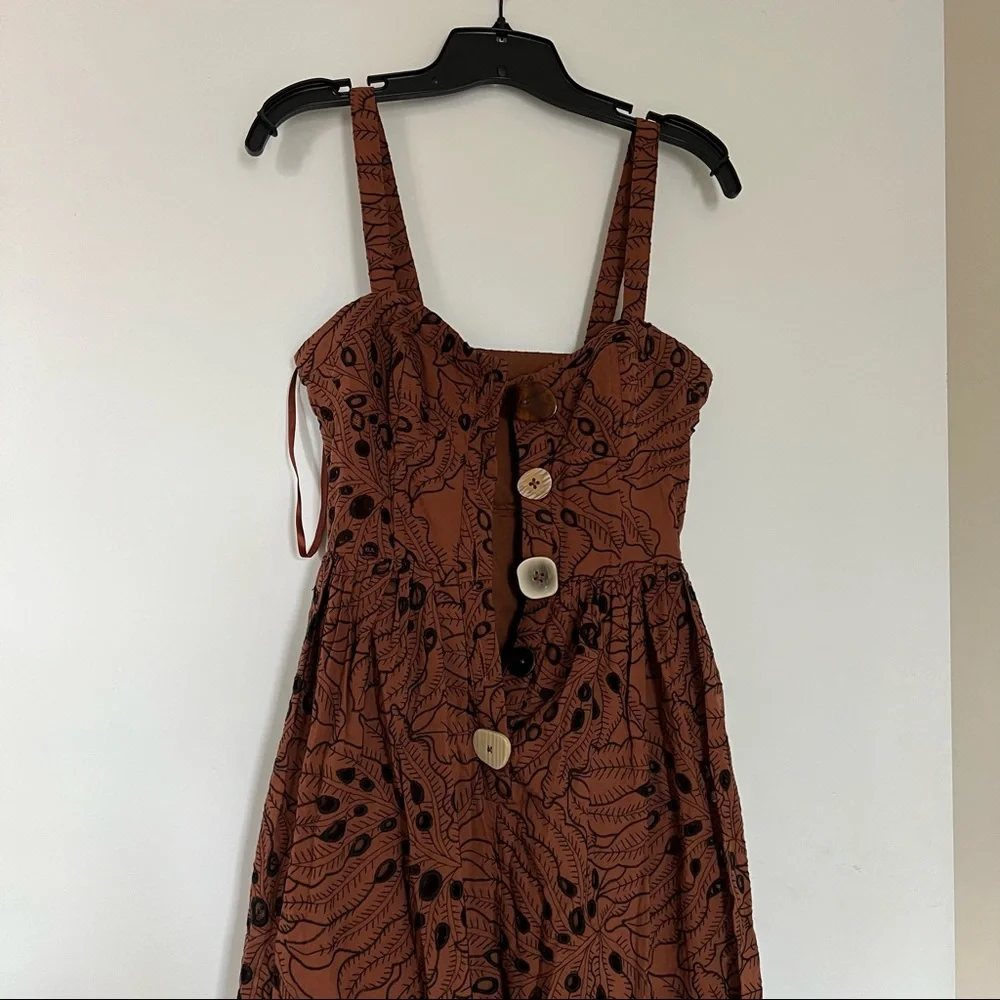 Embroidery dress - Picture 6 of 7